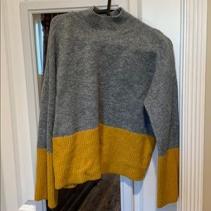 Forever 21 turtleneck sweater